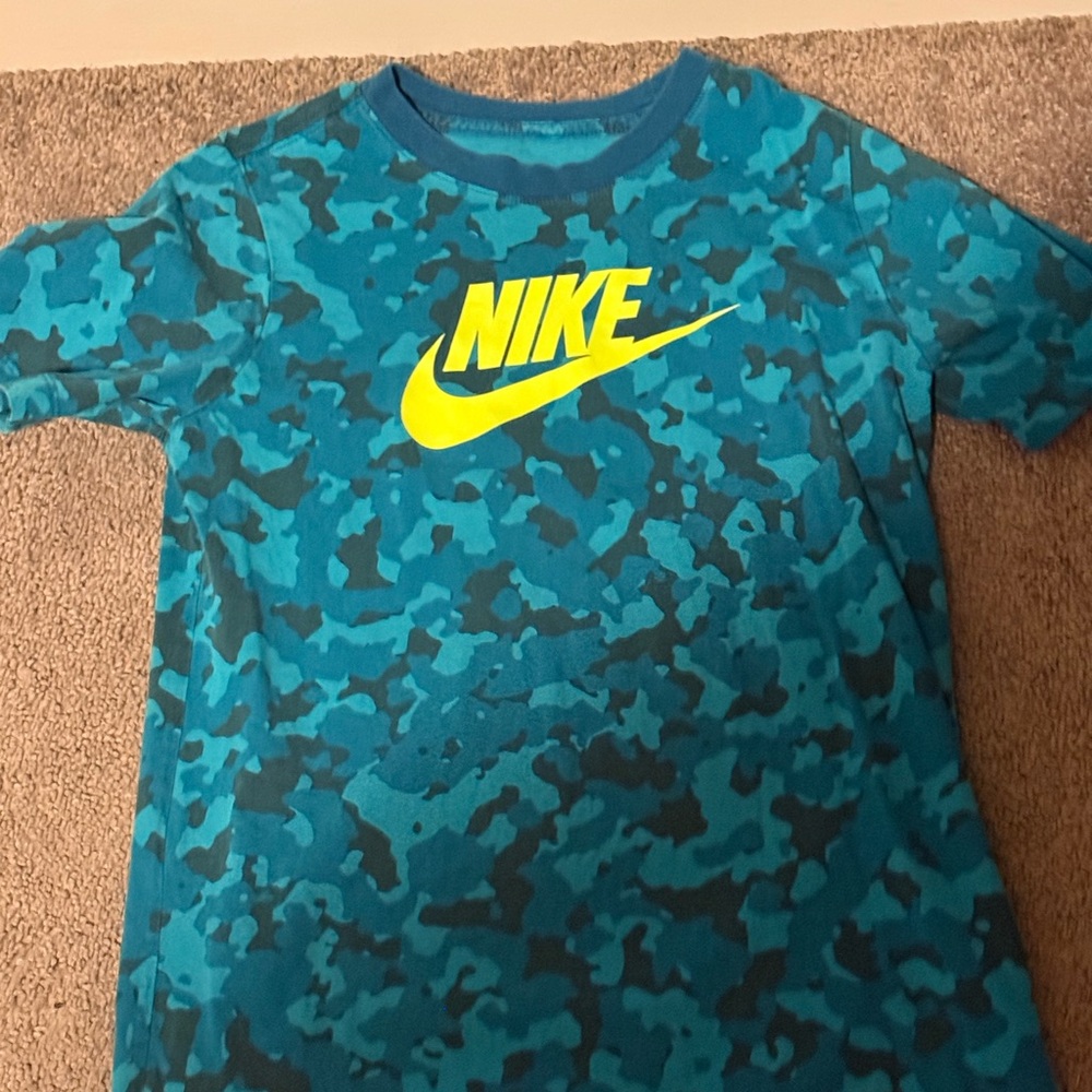 Nike Kids' Graphic T-Shirts - Orange and Blue - Picture 4 of 5